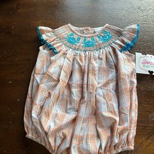 NWT Smocked Auctions size 9 month bubble suit